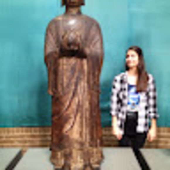 Meet your Posher, Nicole - Picture 1 of 1